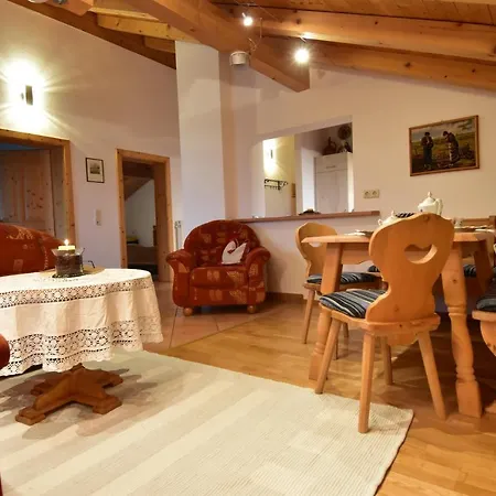 Apartment Hoderhof *